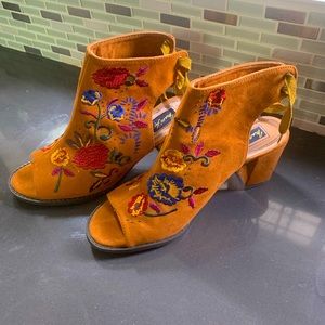 Mari A. Alicia Women's High Heel Sandals Peep Toe Booties Size 8.5